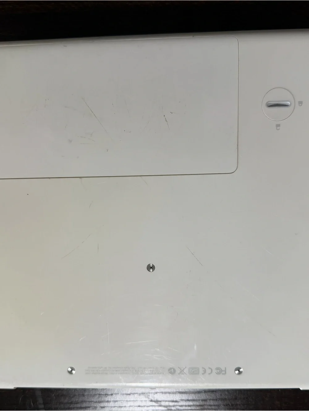 Apple vintage macbook